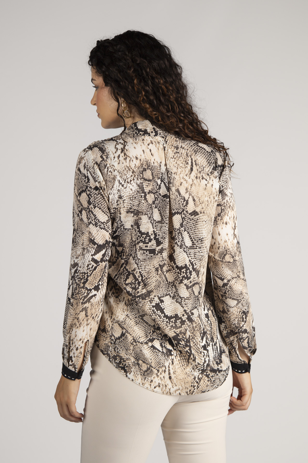 V-neck blouse with bow