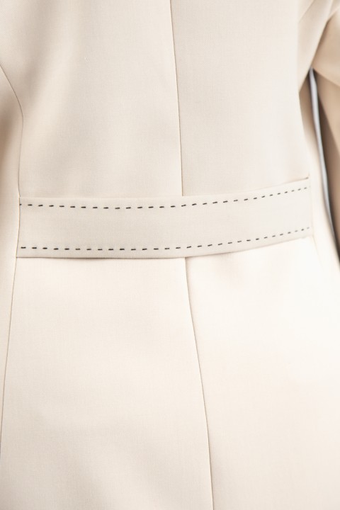 Blazer pespontos em contraste Blazer pespontos em contraste