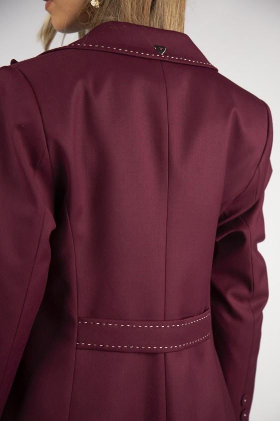 Blazer pespontos em contraste