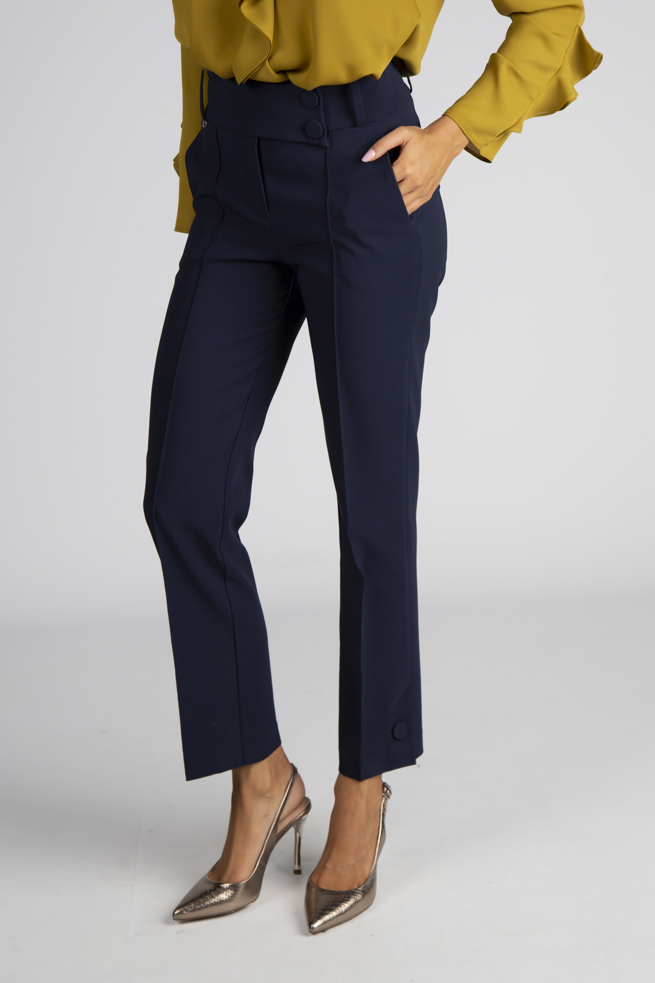 Asymmetrical waistband trousers