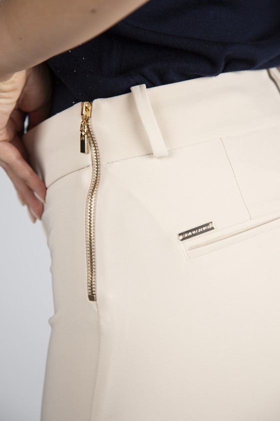 Pantalones cadena dorada