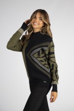 Mock-neck knitted jumper
