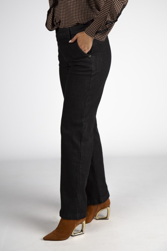 Pantalones vaqueros con purpurinas