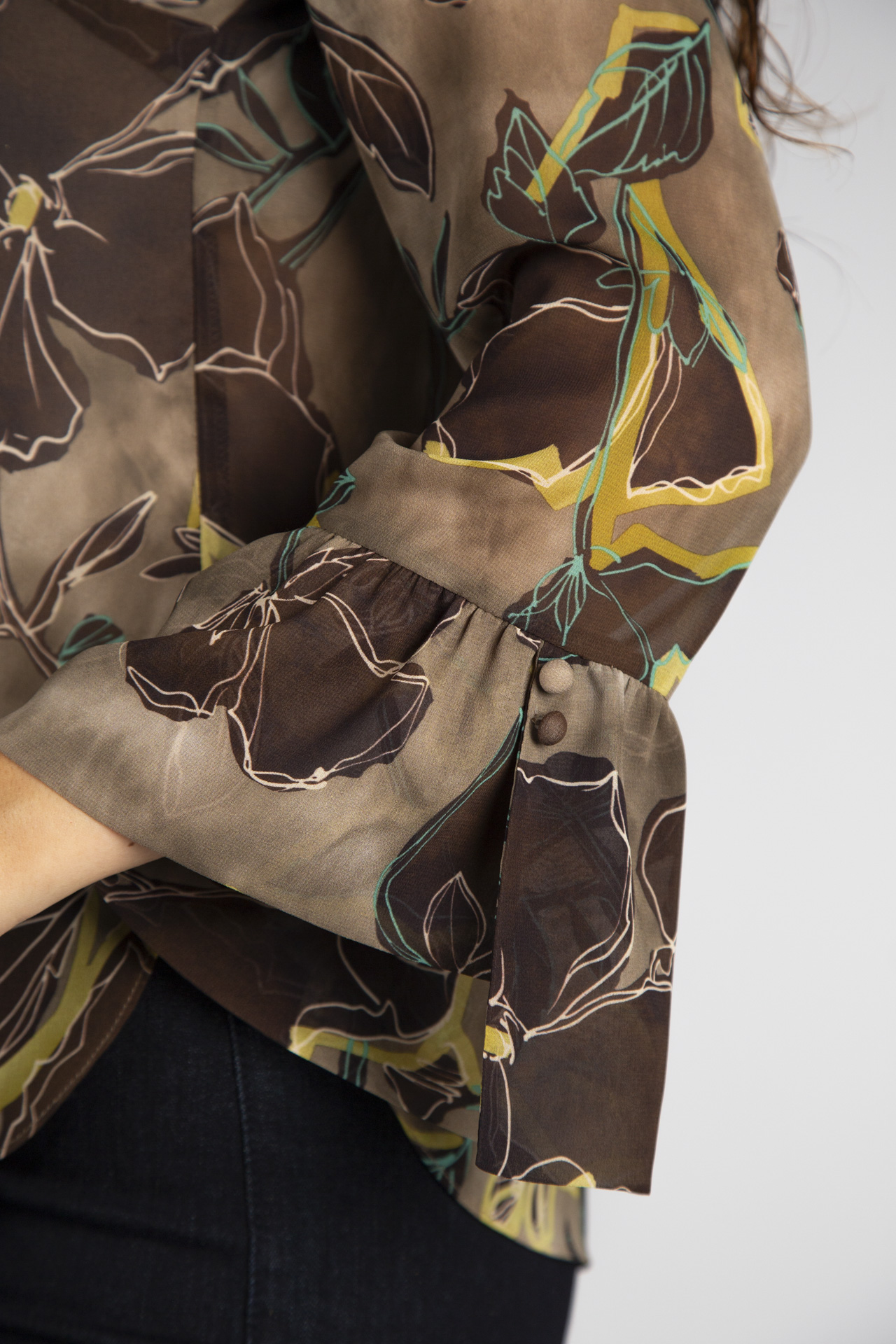 Covered buttons blouse