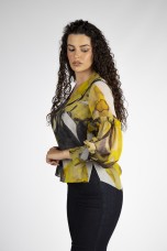 Balloon sleeve blouse