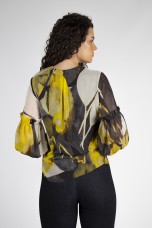 Balloon sleeve blouse