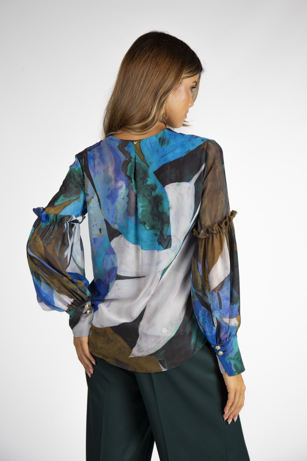 Balloon sleeve blouse