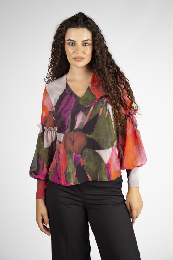 Balloon sleeve blouse