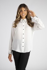 Shirt with contrasting details