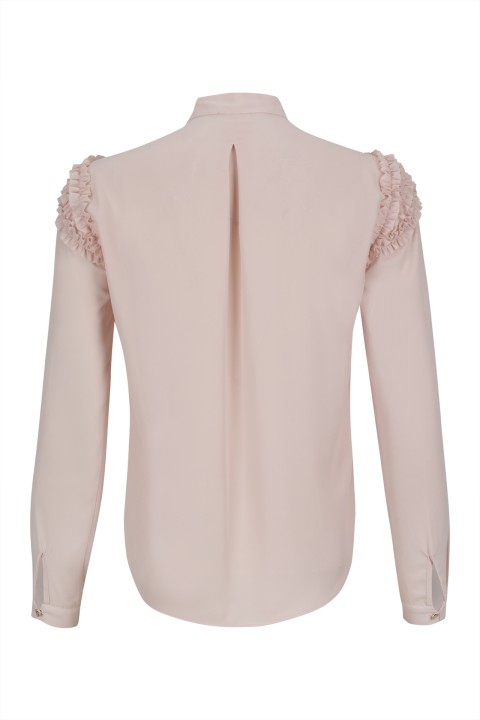 Blusa romántica línea Atelier Blusa romántica línea Atelier