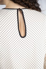 Blouse with front opening
