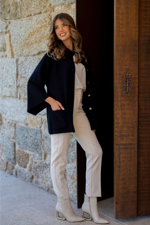 Chaqueta de punto con 6 botones metlicos