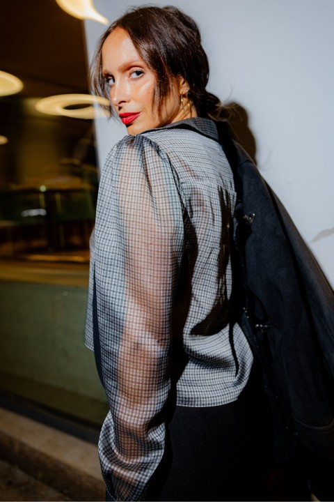 Blusa transparente a cuadros 