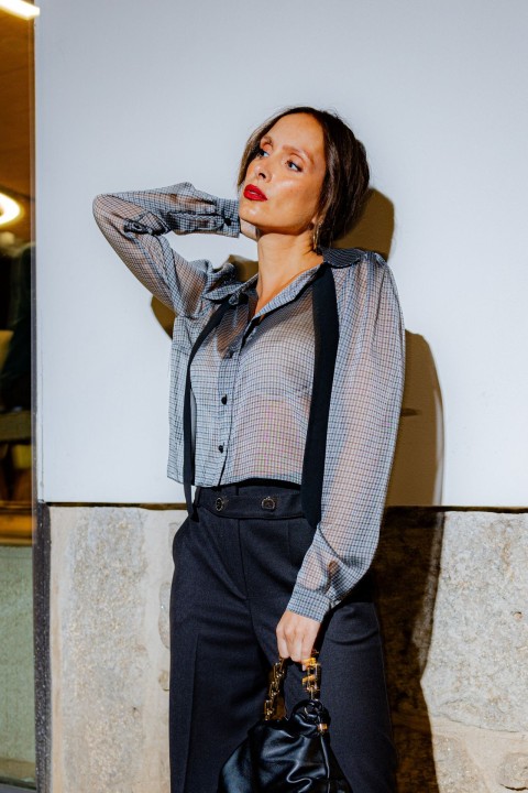 Blusa transparente a cuadros 
