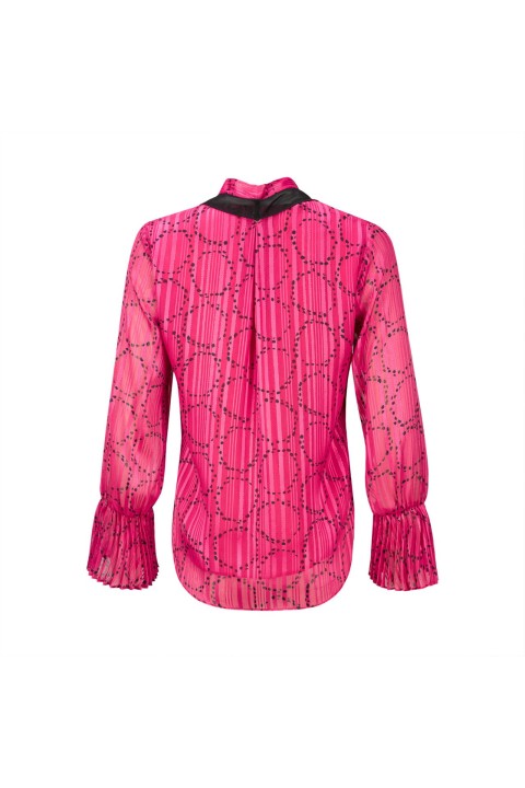 Túnica de mangas largas con puños plisados Túnica de mangas largas con puños plisados