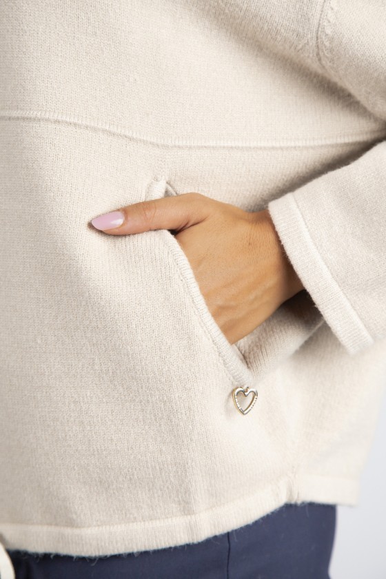 Chaqueta bomber con capucha