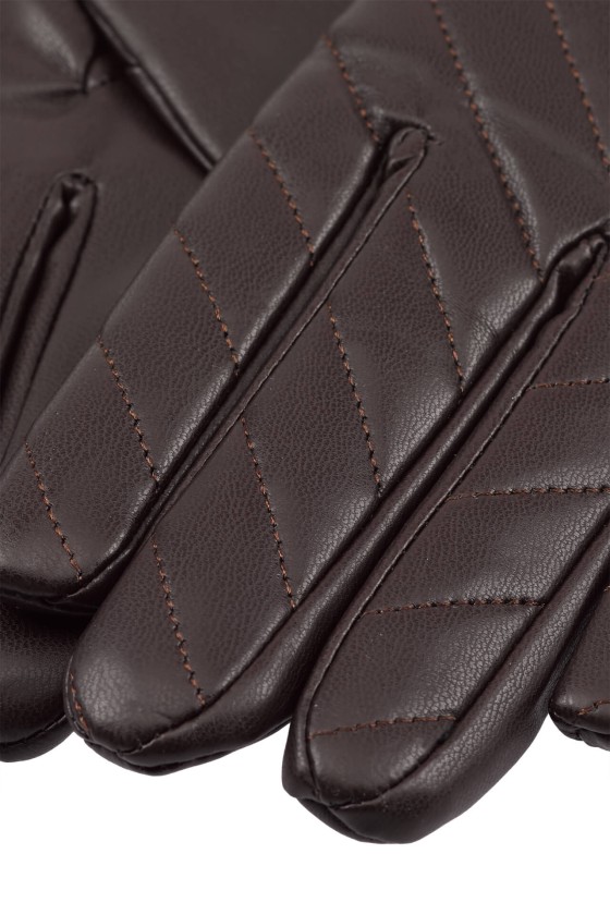 Guantes con pespuntes