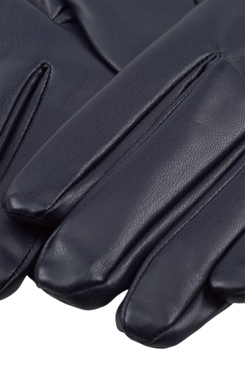 Guantes con borde recortado