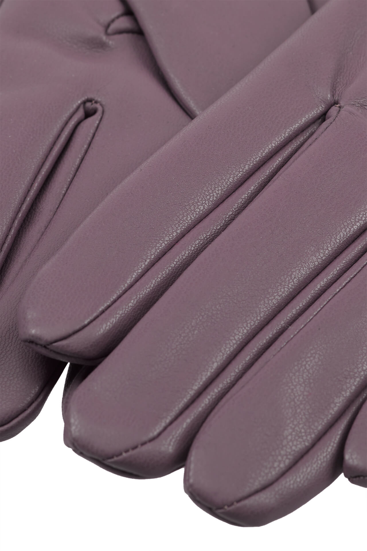 Gloves with laser cut scalloped edge