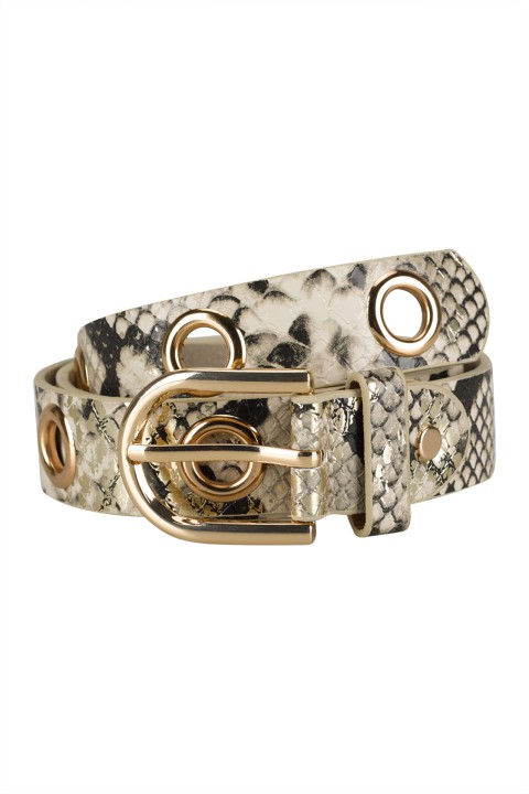 Belt with metallic eyelets