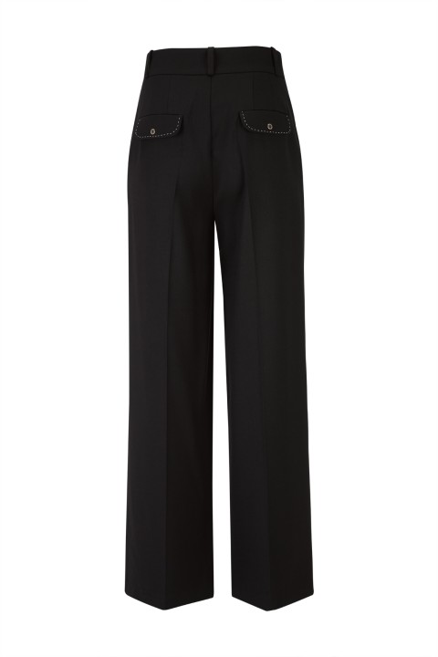 Trousers with contrasting topstitching detail Trousers with contrasting topstitching detail