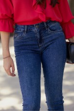 Skinny jeans