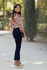 Jeans with belt