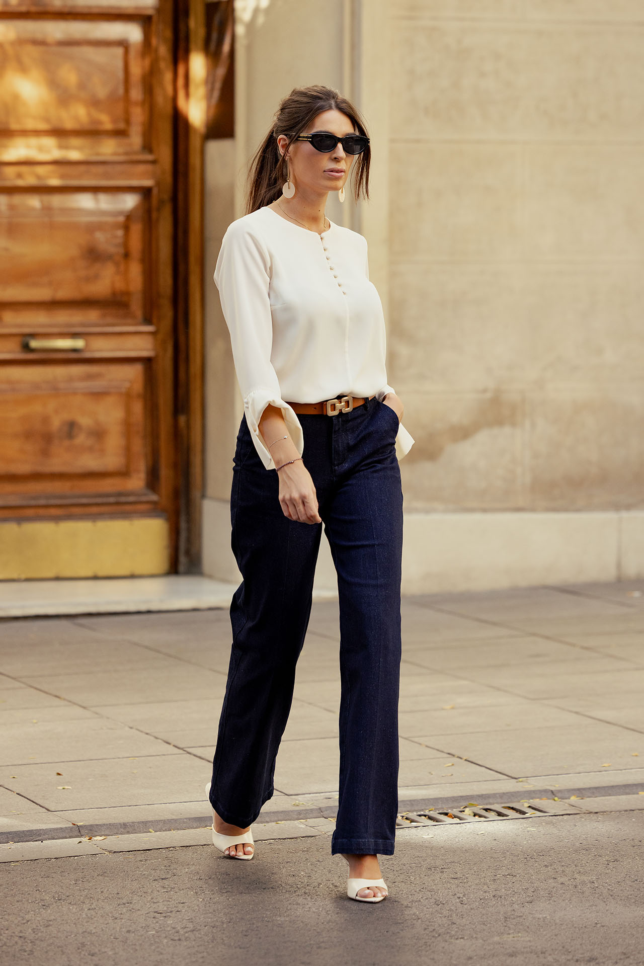 Wide-leg trousers with glitter