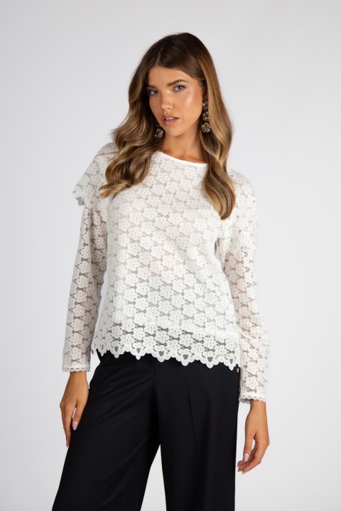 Camisola bordada