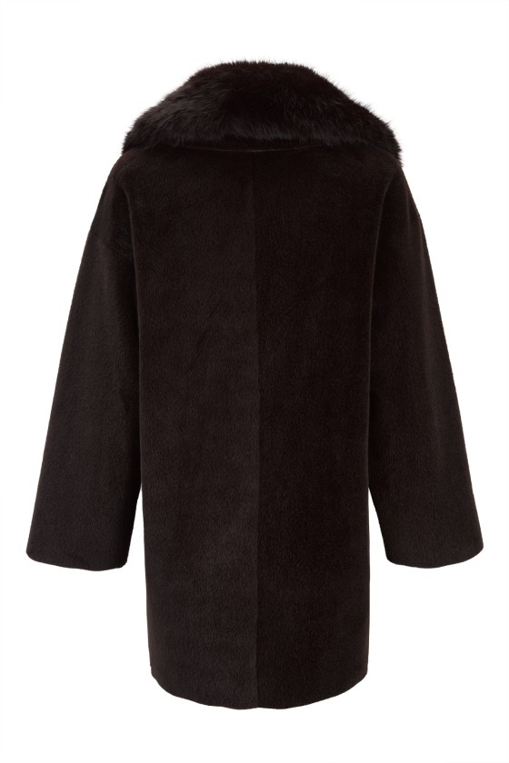 Reversible fur coat