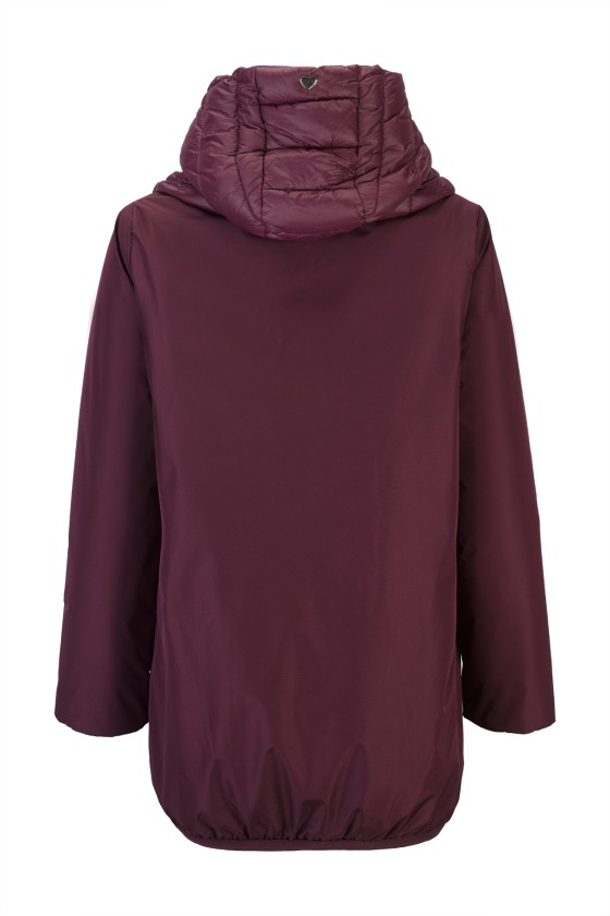 Parka burdeos con capucha