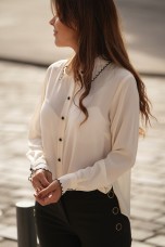 Shirt with contrasting details