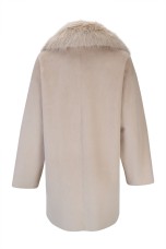 Reversible fur coat
