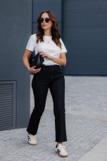 Jeans with belt