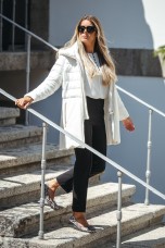 Parka with removable hood