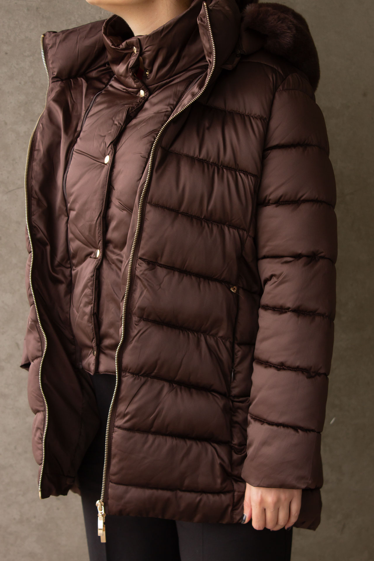 Quilted parka with detachable hood
