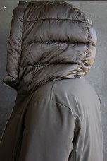 Parka reversvel com capuz