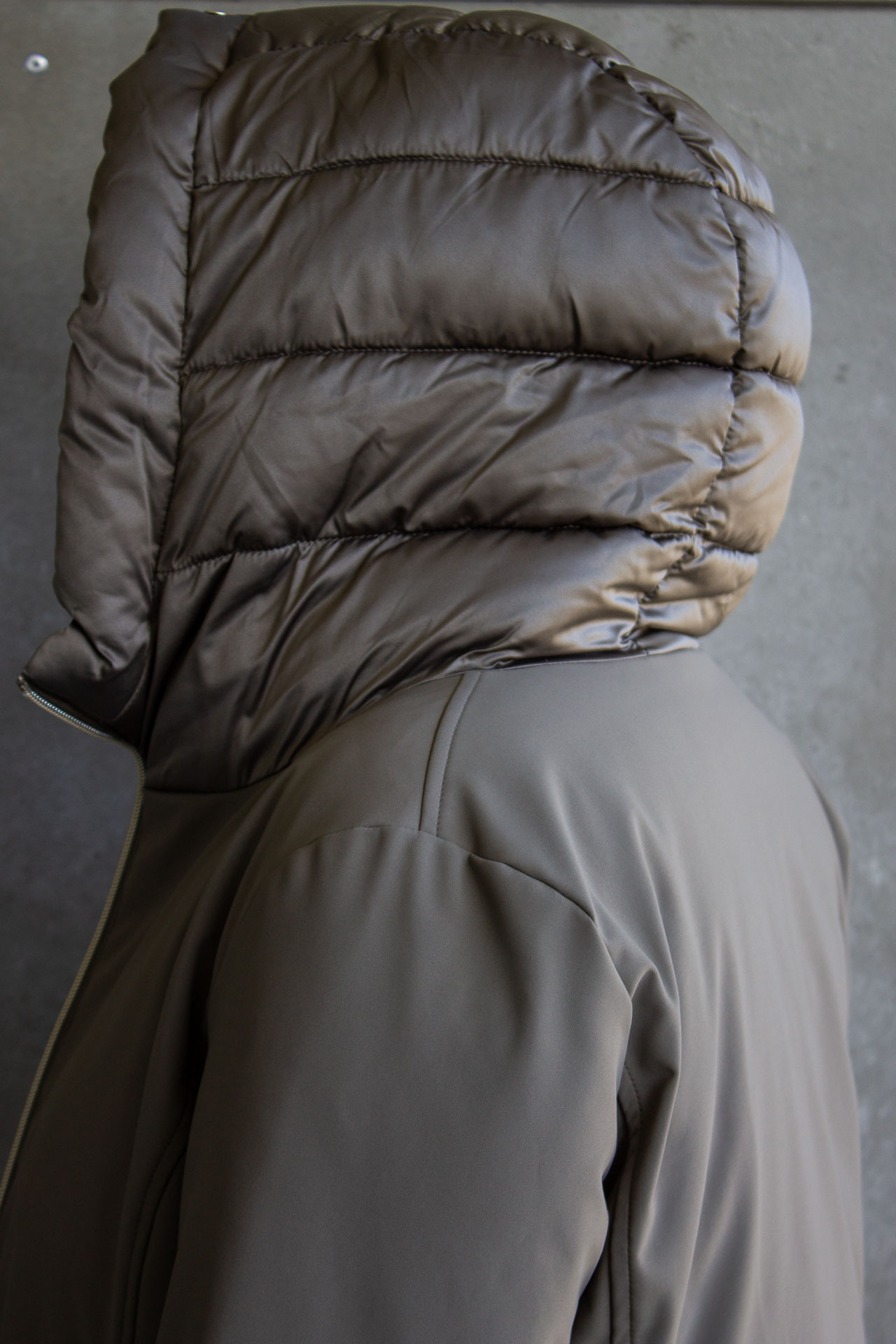 Parka reversível com capuz