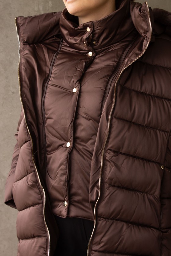 Quilted parka with detachable hood