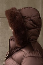 Quilted parka with detachable hood
