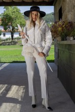 Short parka with fur