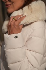 Short parka with fur