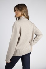 Camisola de gola alta