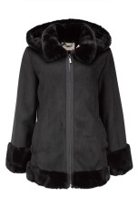 Coat with fur details