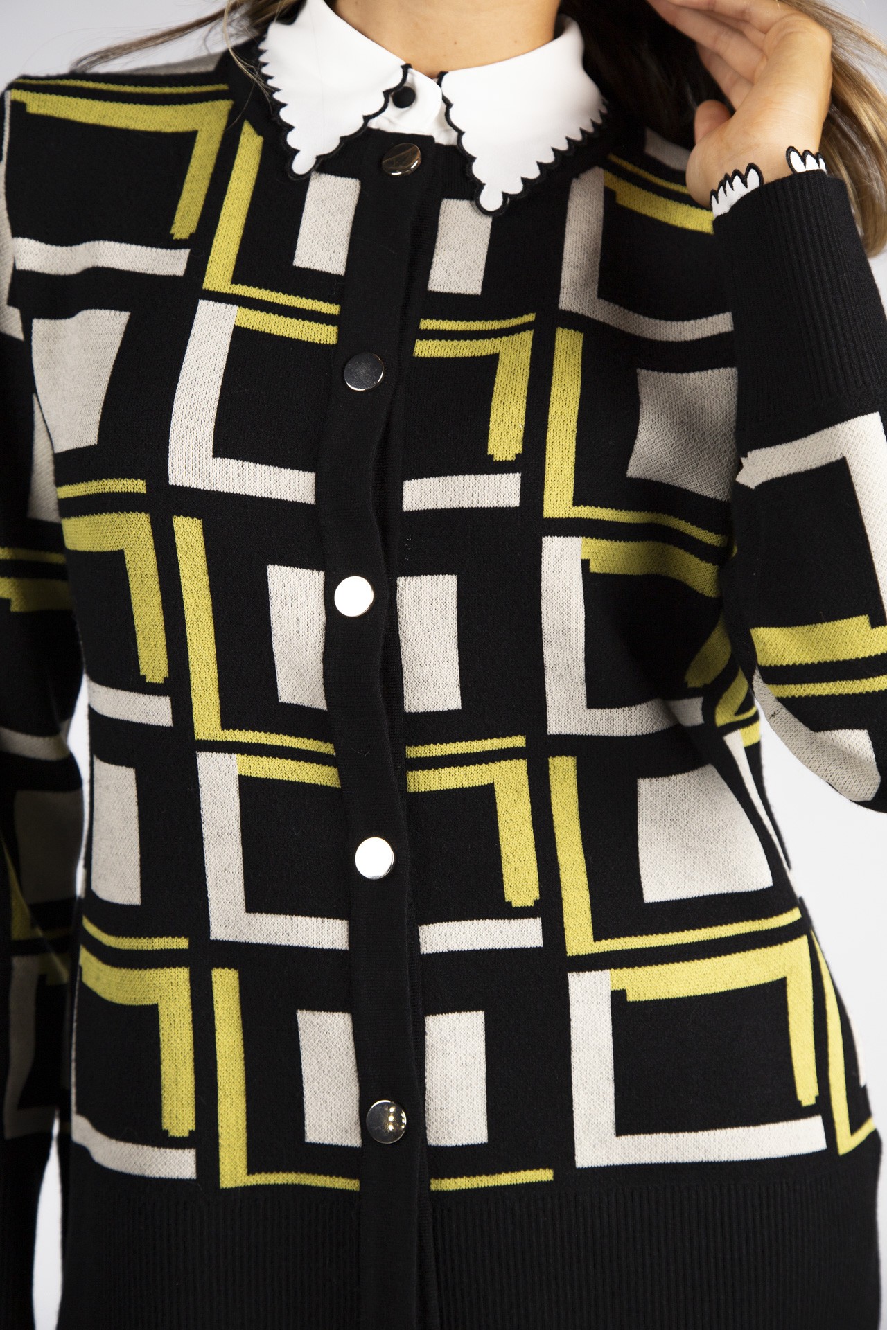 Geometric pattern knitted jumper