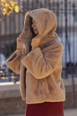 Casaco de plo curto reversvel