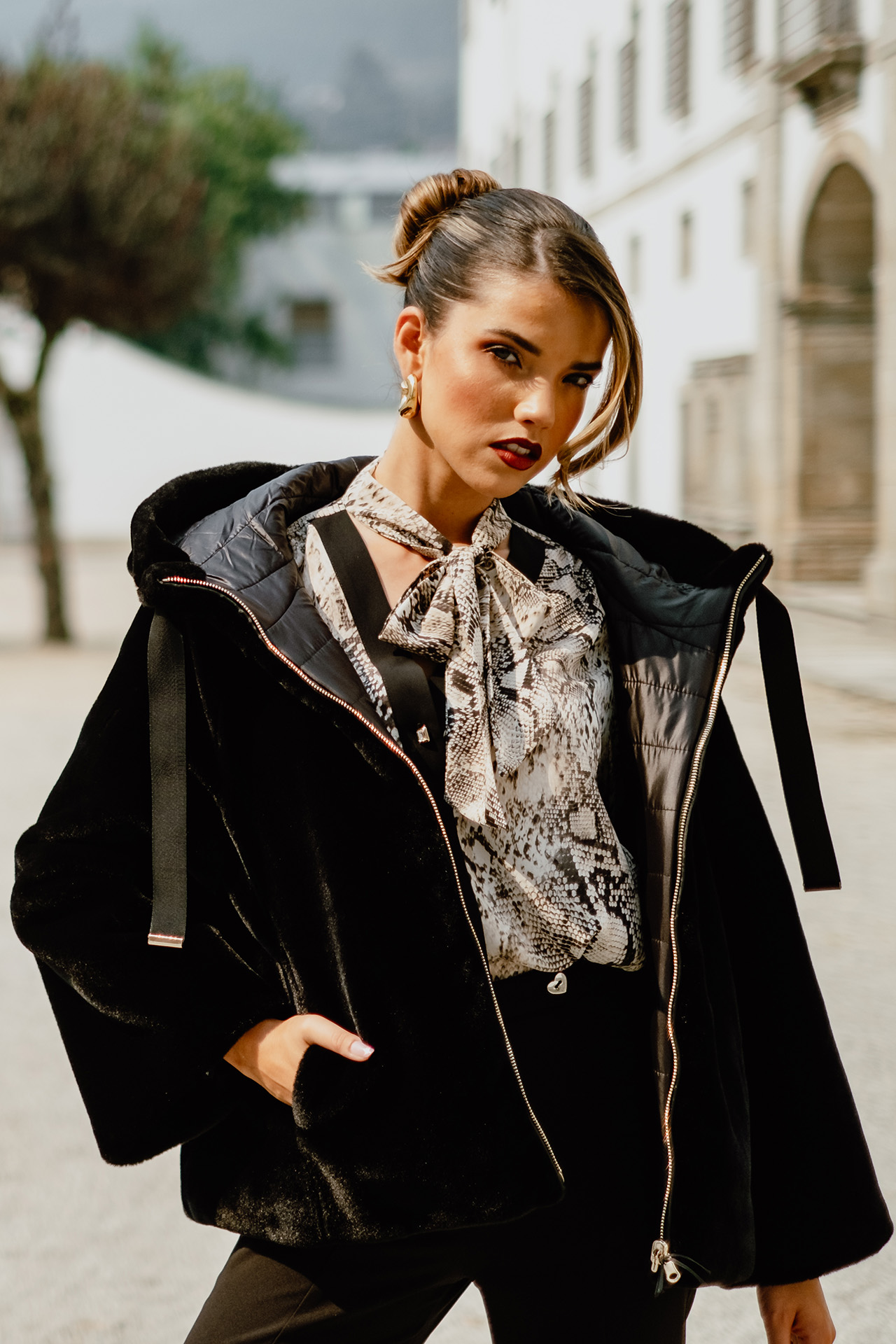 Reversible short coat