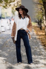 Casaco em pêlo com bordados