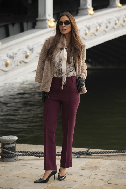 Asymmetrical waistband trousers