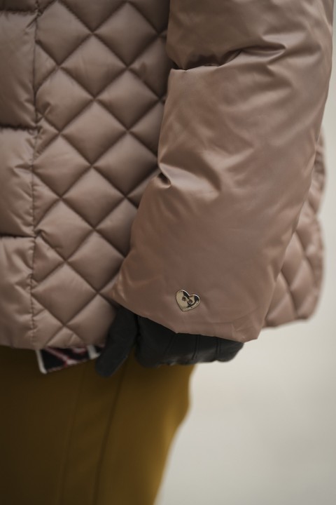 Quilted jacket with hood